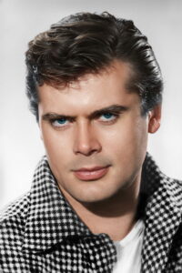 Tamer Yiğit Çiçek Taksi dizisi oyuncusu