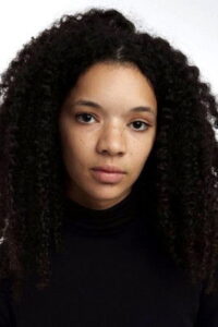 Tanzyn Crawford oyuncu fotoğrafı
