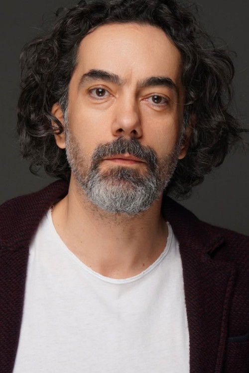 Tolga Çıklaçiftçi oyuncu fotoğrafı