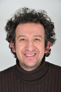 Tolga Öz Kavak Yelleri oyuncusu Tolga Öz Kavak Yelleri dizisi oyuncusu