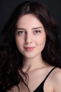 Tuğba Tutuğ Gül Masalı dizisi oyuncusu