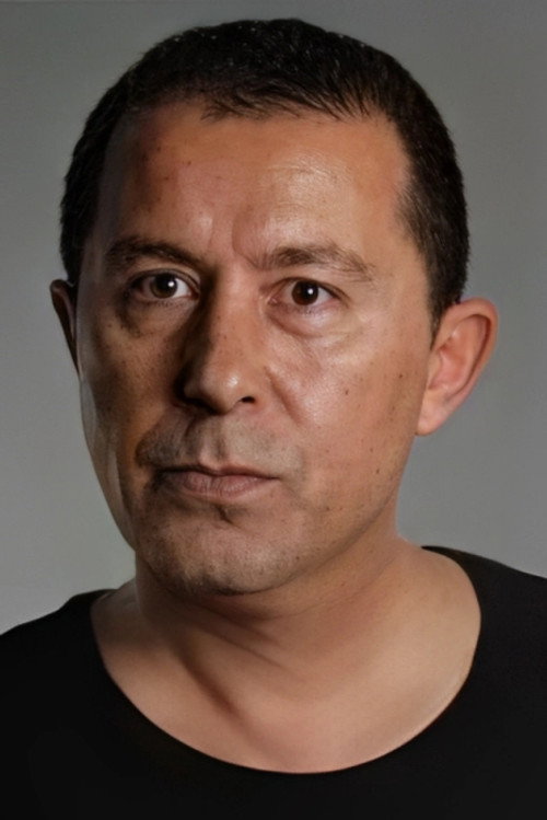 Tuncay Kaynak oyuncu fotoğrafı