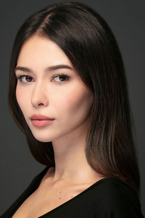 Türkü Su Demirel oyuncu fotoğrafı