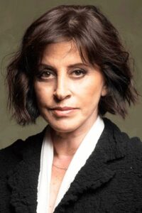 Ülkü Duru oyuncu fotoğrafı