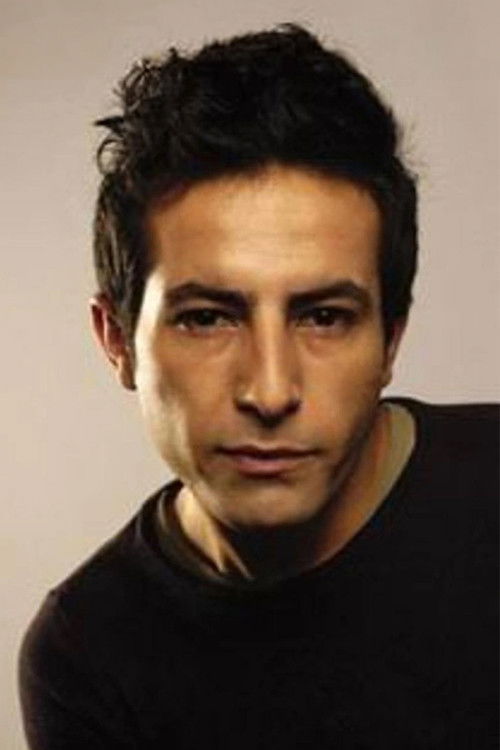 Volga Sorgu oyuncu fotoğrafı