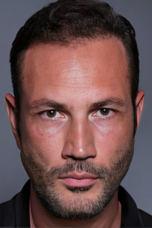 Volkan Çolpan oyuncu fotoğrafı