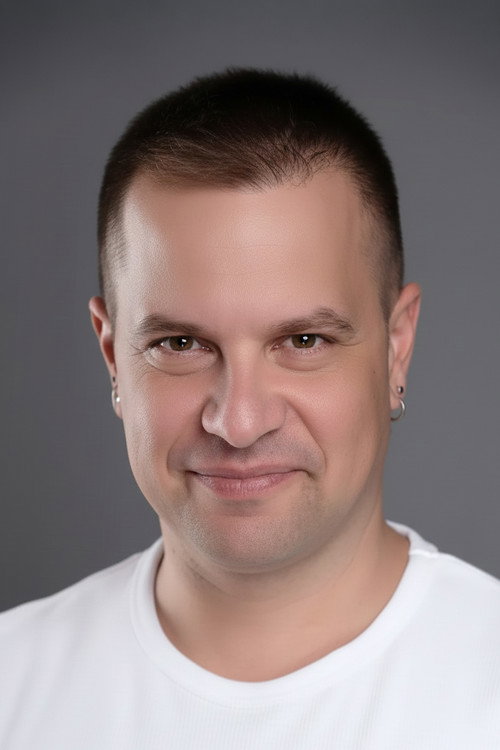 Yağmur Atacan oyuncu fotoğrafı