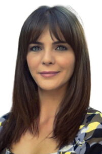 Yağmur Kaşifoğlu Yılan Hikayesi dizisi oyuncusu