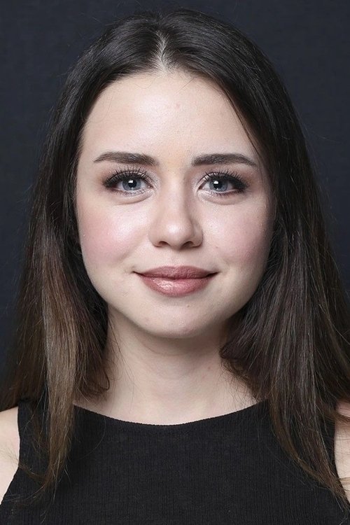 Yağmur Ün oyuncu fotoğrafı