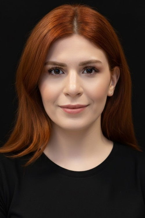 Yeliz Kuvancı oyuncu fotoğrafı