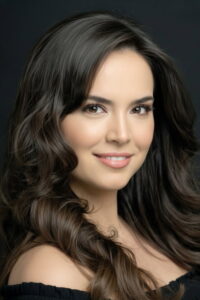 Yeliz Şar Yaprak Dökümü dizisi oyuncusu