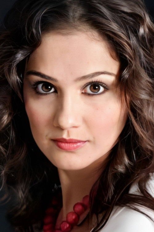 Yeliz Tozan oyuncu fotoğrafı