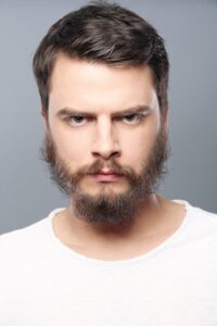 Yiğit Uçan Kuruluş: Orhan dizisi oyuncusu