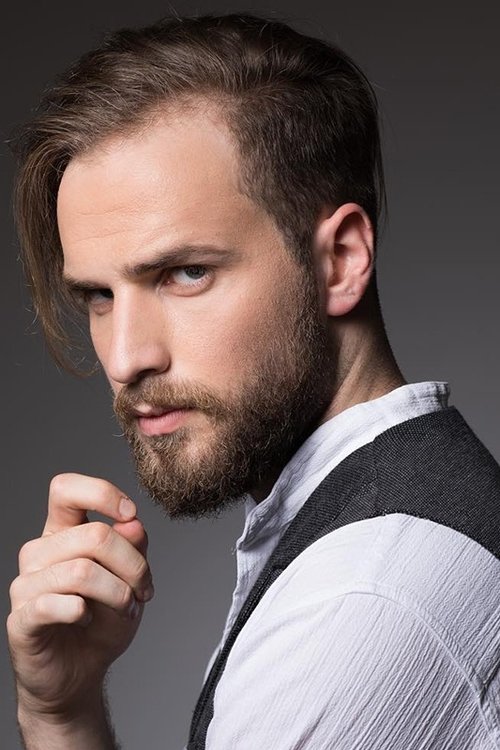 Yunus Eski oyuncu fotoğrafı