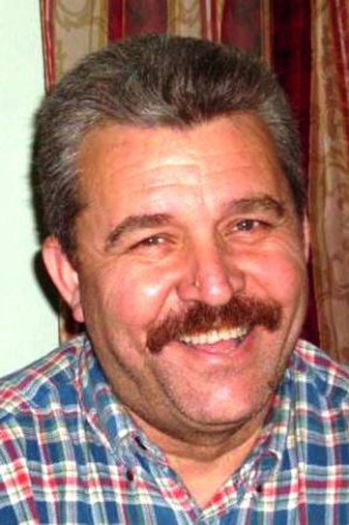 Yurdaer Tosun oyuncu fotoğrafı