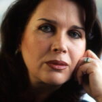 Zerrin Arbaş oyuncu fotoğrafı