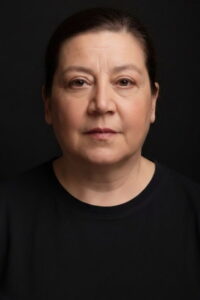 Zerrin Epikmen En Son Babalar Duyar dizisi oyuncusu