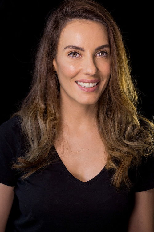 Zeynep Koltuk oyuncu fotoğrafı