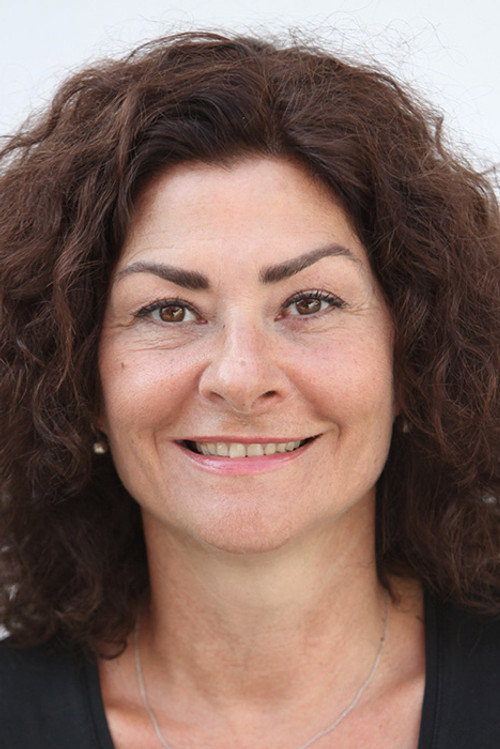 Ahenk Demir oyuncu fotoğrafı