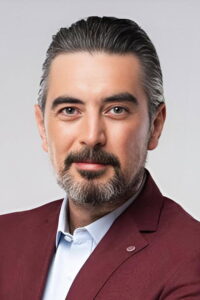 Ali İhsan Varol Kardeş Payı dizisi oyuncusu