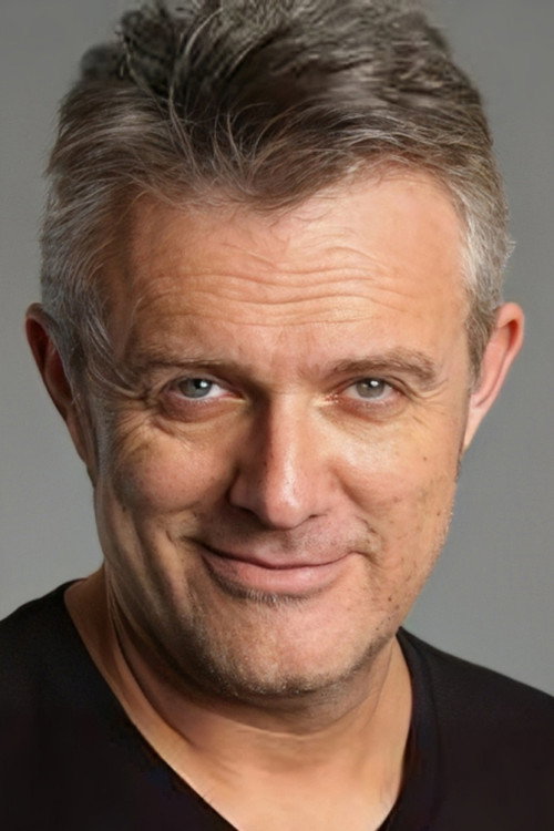 Alpay Özdoğancı oyuncu fotoğrafı