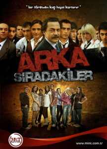 Arka Sıradakiler dizisi afişi
