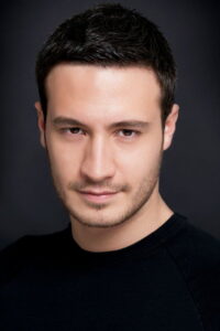 Burak Sağyaşar Küçük Kadınlar dizisi oyuncusu