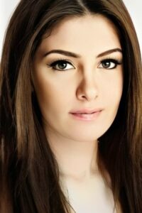 Burcu Binici Bir Bulut Olsam dizisi oyuncusu