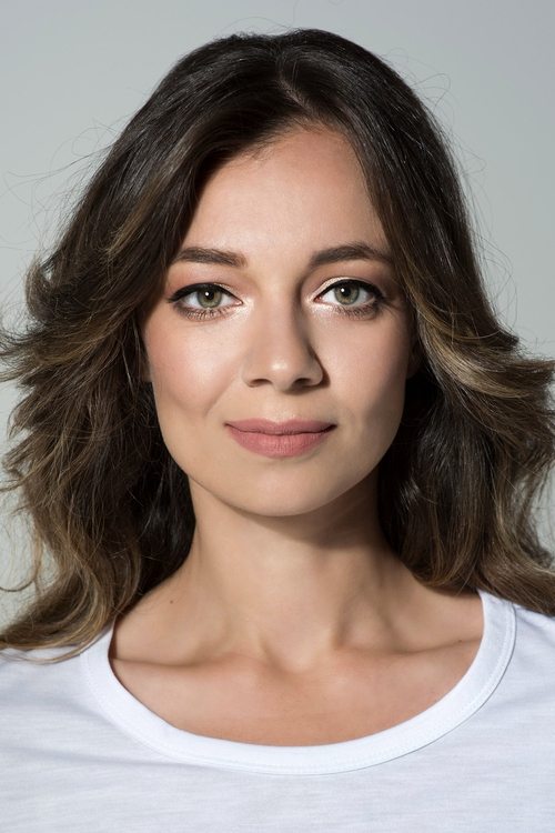 Ceyda Kasabalı oyuncu fotoğrafı