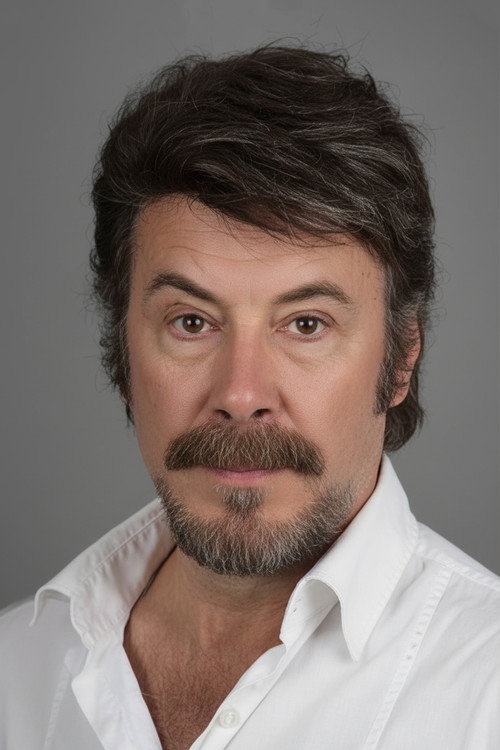Cihan Alp oyuncu fotoğrafı