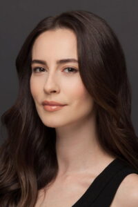 Demet Sevim Eşkıya Dünyaya Hükümdar Olmaz oyuncusu Demet Sevim Eşkıya Dünyaya Hükümdar Olmaz dizisi oyuncusu