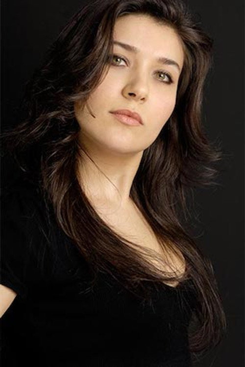 Deniz Bolışık oyuncu fotoğrafı