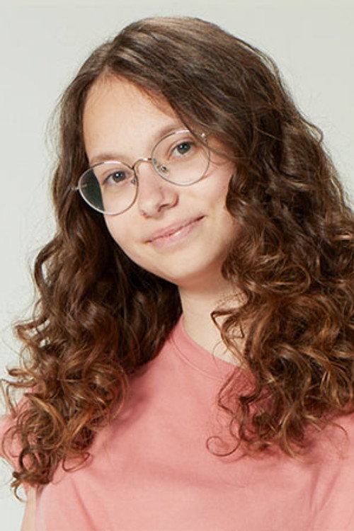 Deniz Kaynak oyuncu fotoğrafı