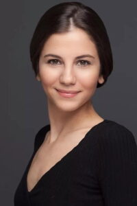 Derya Beşerler Canım Ailem dizisi oyuncusu