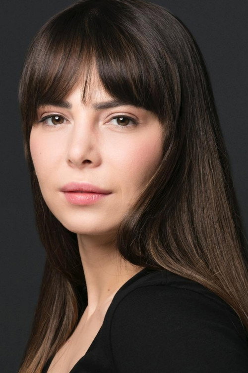 Eda Akkaya oyuncu fotoğrafı