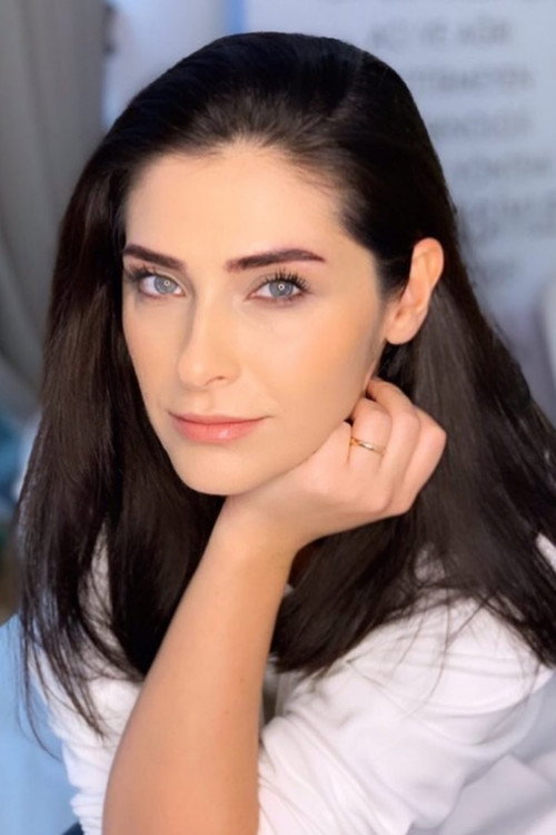 Gülşah Çomoğlu oyuncu fotoğrafı