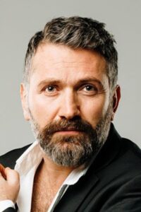 Hakan Aydın Yalı Çapkını dizisi oyuncusu