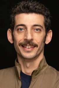 Hakan Bulut Seksenler dizisi oyuncusu