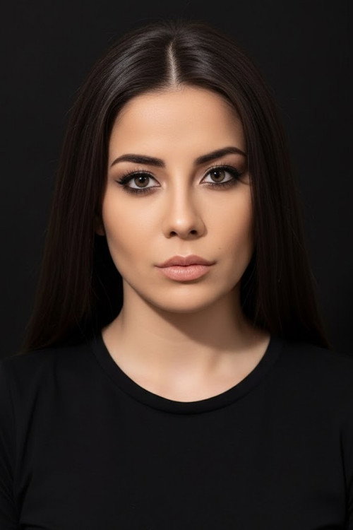 Melis Tüzüngüç oyuncu fotoğrafı