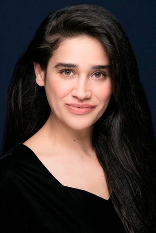 Meltem Miraloğlu oyuncu fotoğrafı