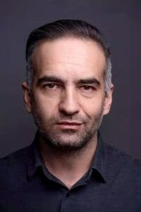Nadir Sarıbacak Mert ile Gert dizisi oyuncusu