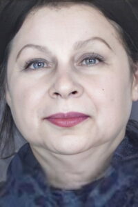 Oya Ünver Mavi Kelebekler oyuncusu Oya Ünver Mavi Kelebekler dizisi oyuncusu