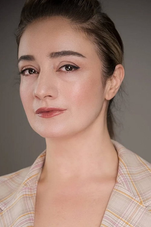 Özlem Ünaldı oyuncu fotoğrafı