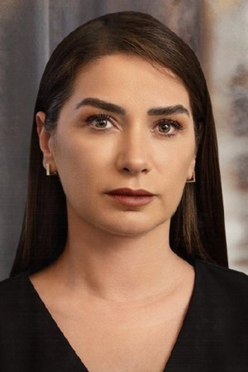 Öznur Kula oyuncu fotoğrafı