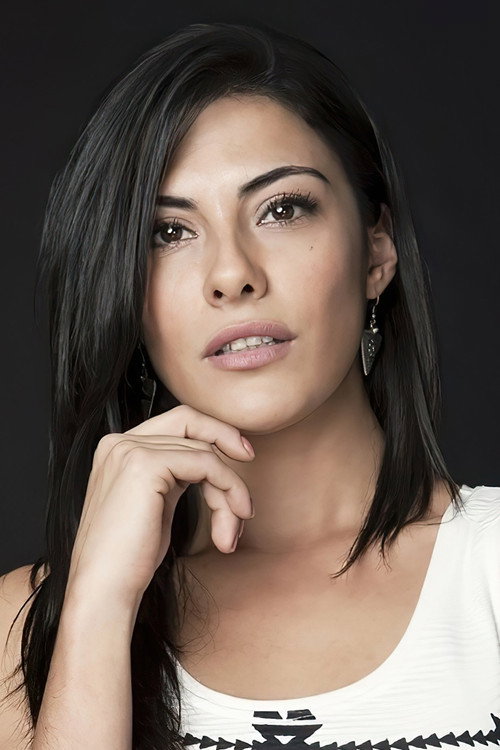 Sezen Aray oyuncu fotoğrafı
