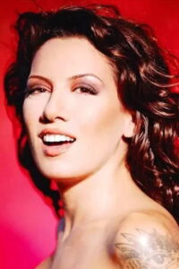 Sibel Tüzün Güldür Güldür Show oyuncusu Sibel Tüzün Güldür Güldür Show dizisi oyuncusu