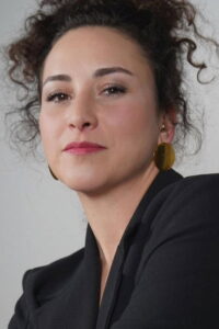 Simge Günsan Güldür Güldür Show oyuncusu Simge Günsan Güldür Güldür Show dizisi oyuncusu
