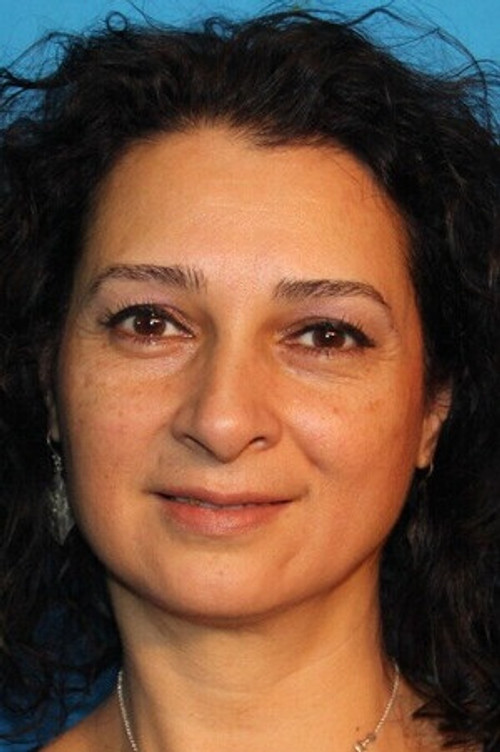 Zeynep Dreyfi Zuhri oyuncu fotoğrafı