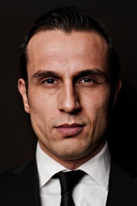 Burak Alp Yenilmez oyuncu fotoğrafı