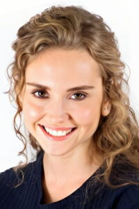 Cansu Türedi Cesur ve Güzel oyuncusu Cansu Türedi Cesur ve Güzel dizisi oyuncusu